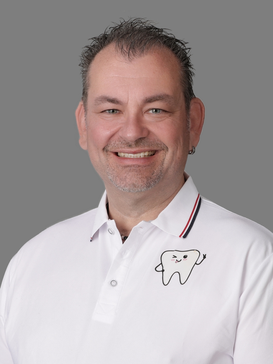 Dr. med. dent.   André Schmidli